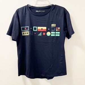 REI Active Pursuit T-Shirt - Size Medium